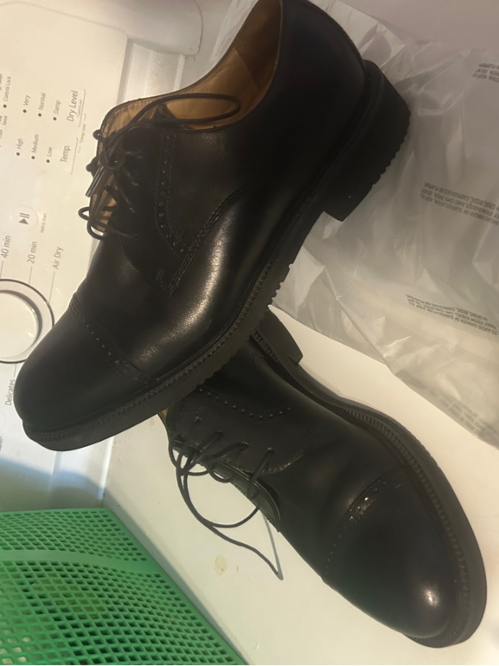 Classic Black Men's Leather ROCKPORT Dress Shoes-New without box